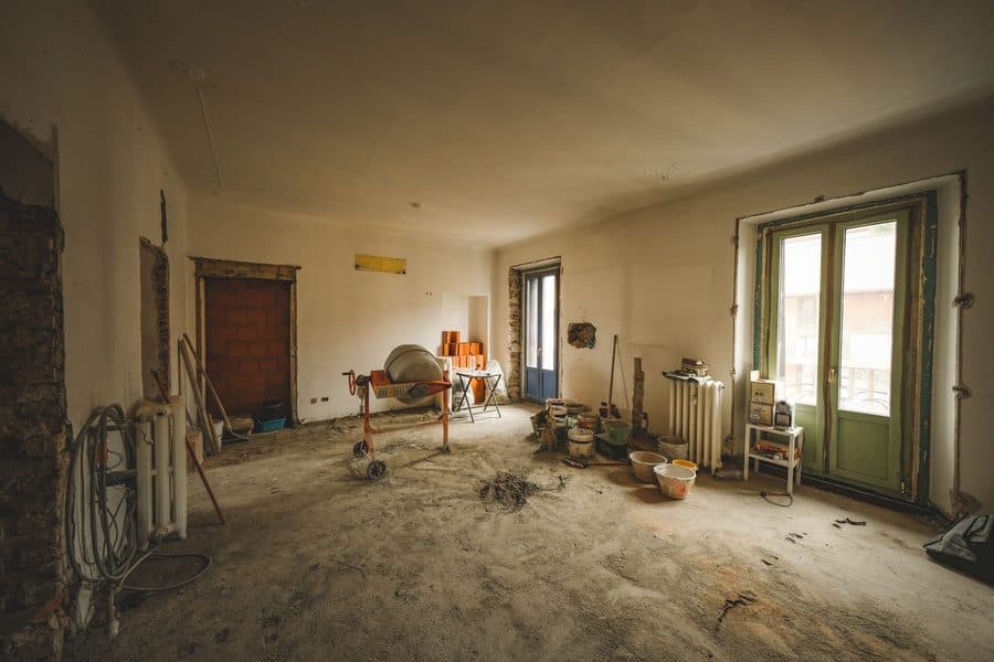 Pièce ancienne en cours de rénovation
